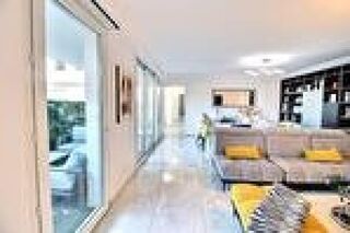  Appartement  vendre 4 pices 111 m