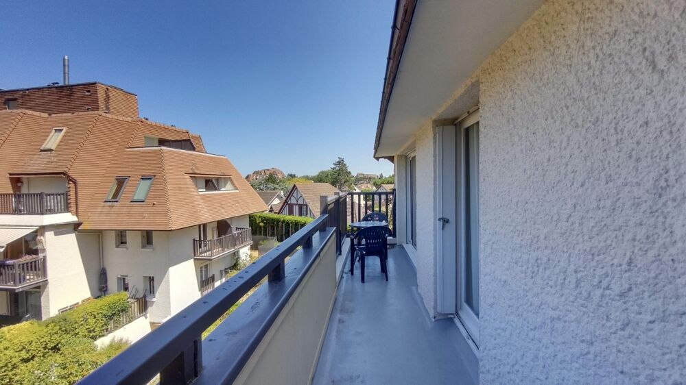 Vente Appartement Appartement de 50m2, 3 pièces, 2 chambres, 2 balcons, place de parking privative. Cabourg