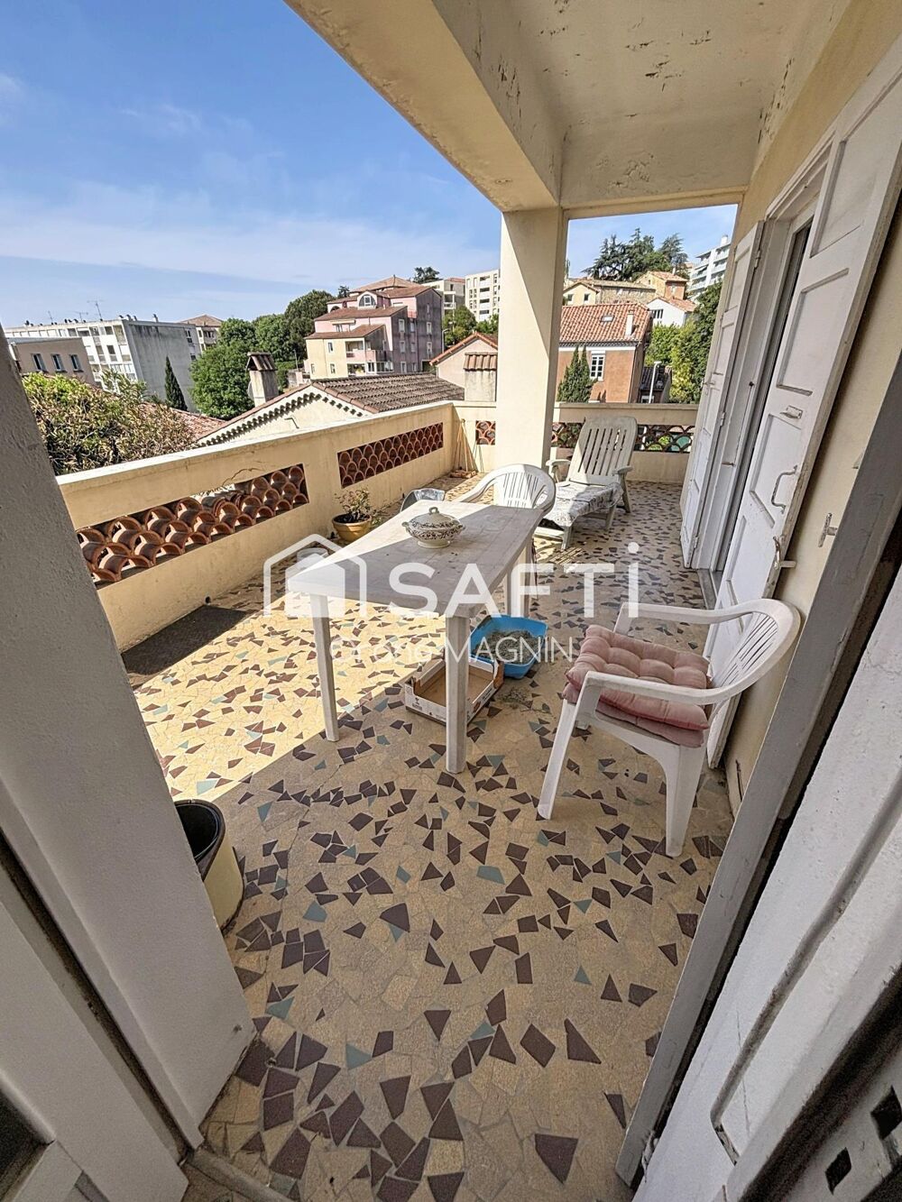 Maison avec de beaux potentiels