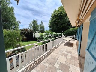  Maison � vendre 9 pi�ces 245 m�