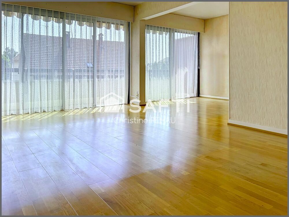 Appartement familial traversant et beau balcon