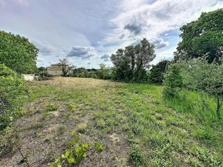  Terrain à vendre 740 m²