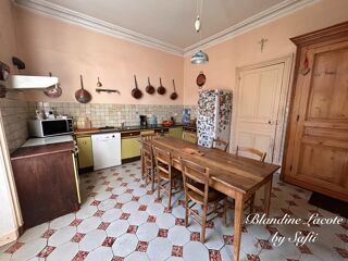  Maison � vendre 12 pi�ces 296 m�