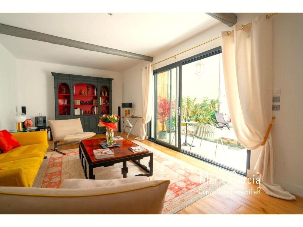 Maison de ville avec patio, coeur de Nîmes