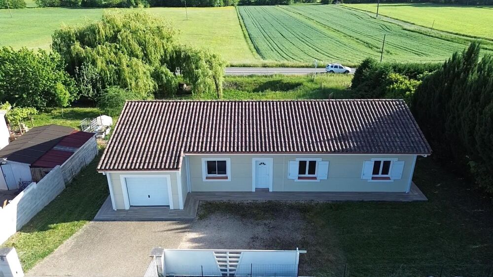 Vente Maison Maison de plein-pied située dan l'un des plus beaux villages de France dans un secteur recherché Penne-d'agenais