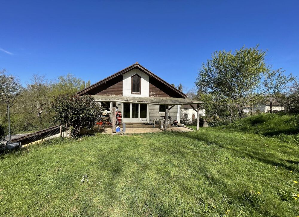 Maison de village avec jardin tous commerces à pied