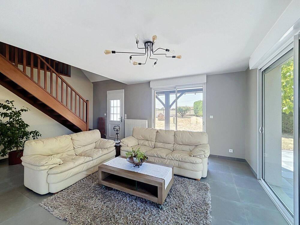Vente Maison Maison familiale ou gîte Le louroux-béconnais
