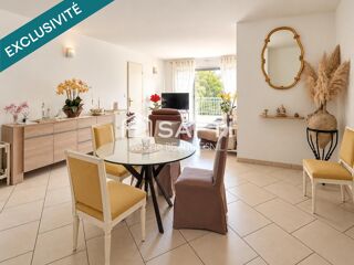 Vente Appartement À Fréjus, un 3 pièces où tout est prévu pour vous simplifier la vie : climatisation, deux loggias, stationnements et garage-cave Frejus