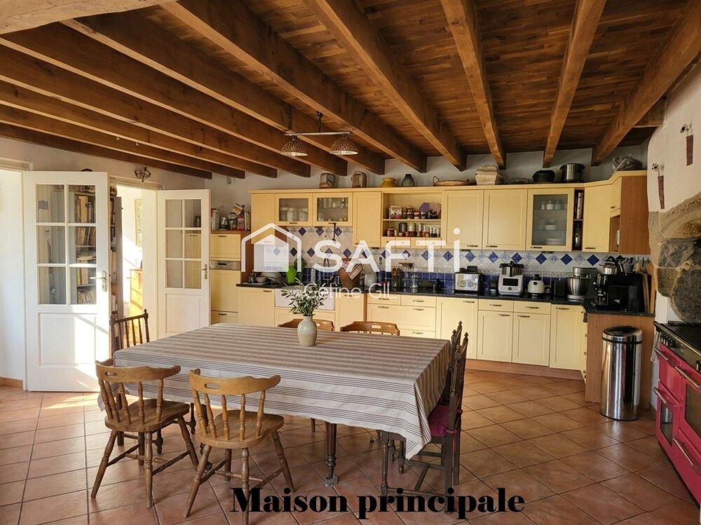 Maison avec gîte et appartement  piscine  proche Josselin