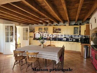  Maison à vendre 13 pièces 395 m²