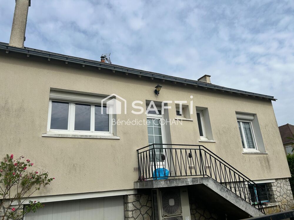 Maison 93 m2, avec sous sol total et garage double.