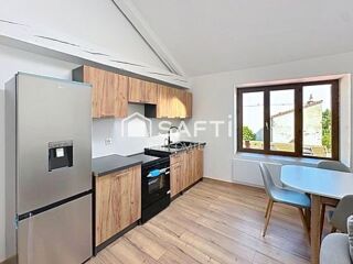  Immeuble � vendre 180 m�
