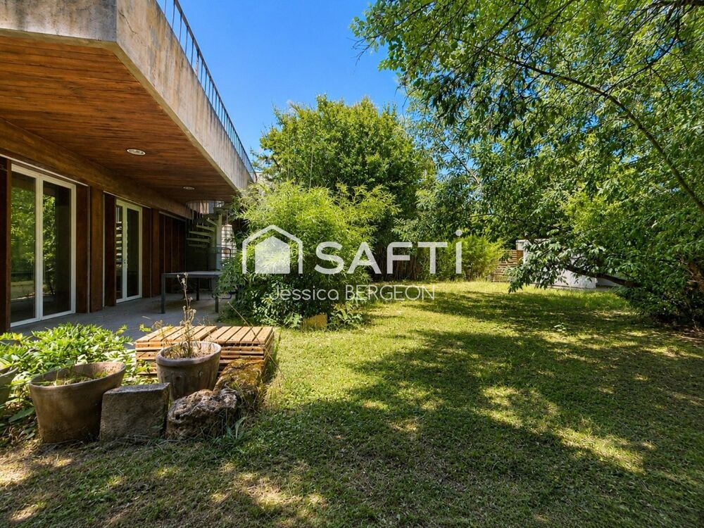 Maison familiale avec studio indépendant