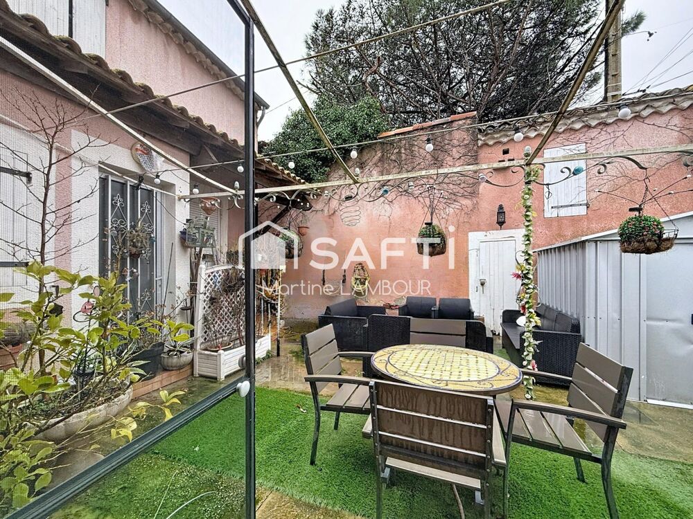 Vente Maison Maison de village T6 avec cour et dépendances Arles