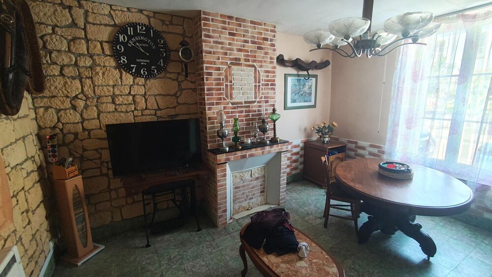 Vente Maison Maison de bourg de 5 pièces sur un terrain de 1665m² Gandelu