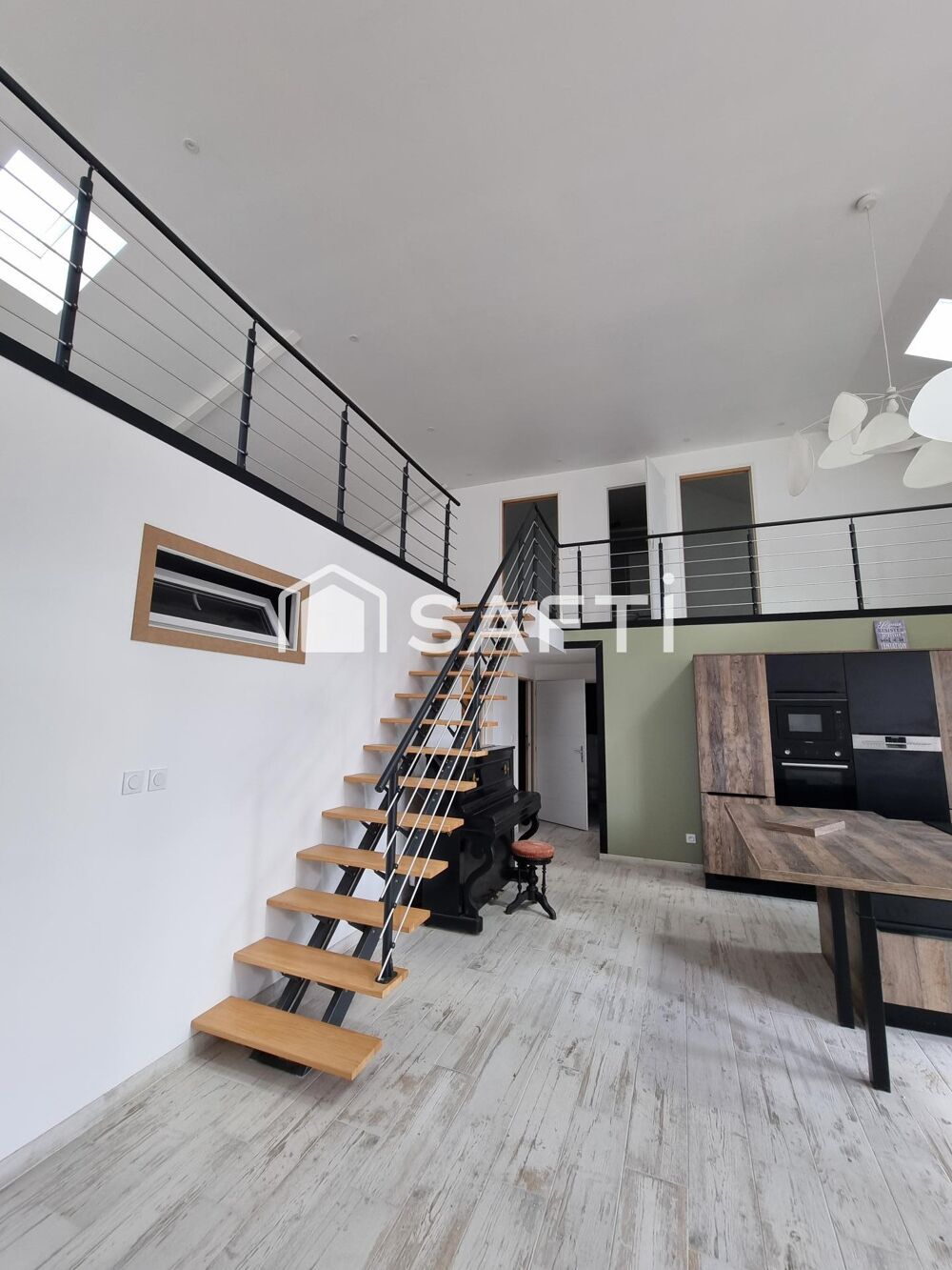 Vente Maison LOFT Rénové – 150 M² – 3 Chambres – Toît terrasse Limoges