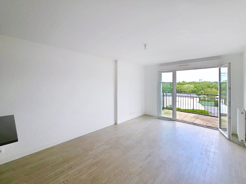 Appartement F2, 47m² avec Balcon et Parking S.Sol