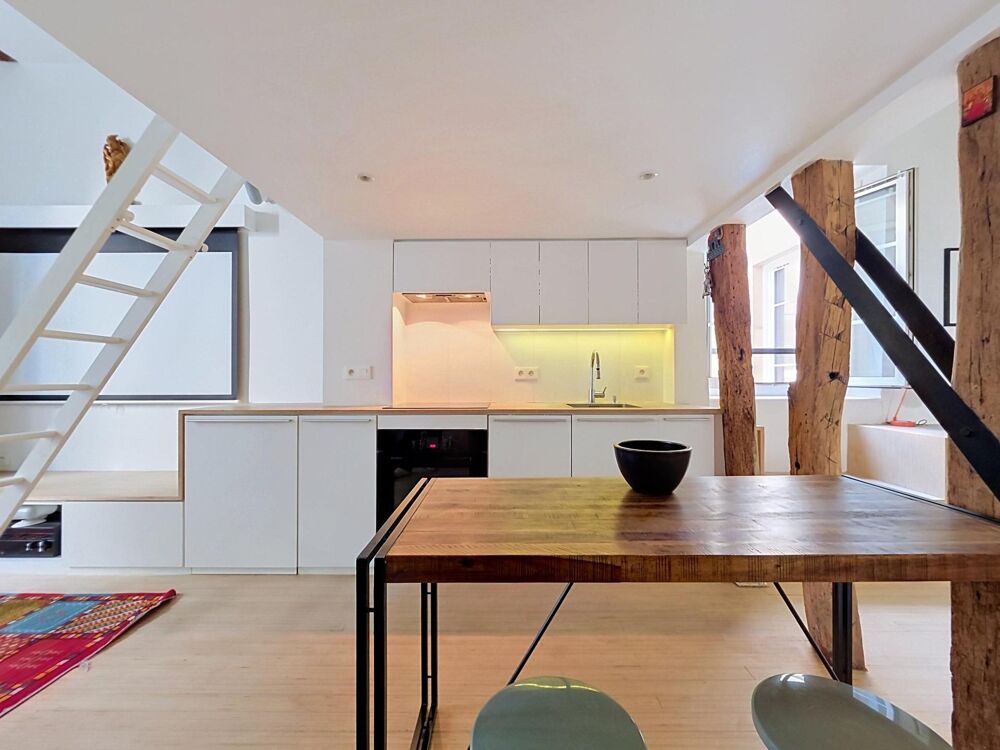 Vente Appartement PETIT LOFT ATYPIQUE 3M50 SOUS PLAFOND À 2 PAS DE BASTILLE Paris 11
