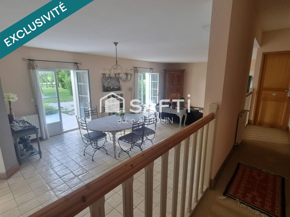 Vente Maison Pavillon atypique de 143 m² sur son parc d'exception - 10 min de MATHA Ballans