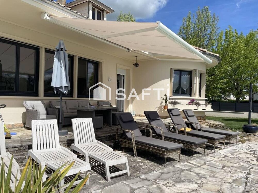 Vente Maison Grande maison, piscine chauffée, garage, sous sol Casseneuil