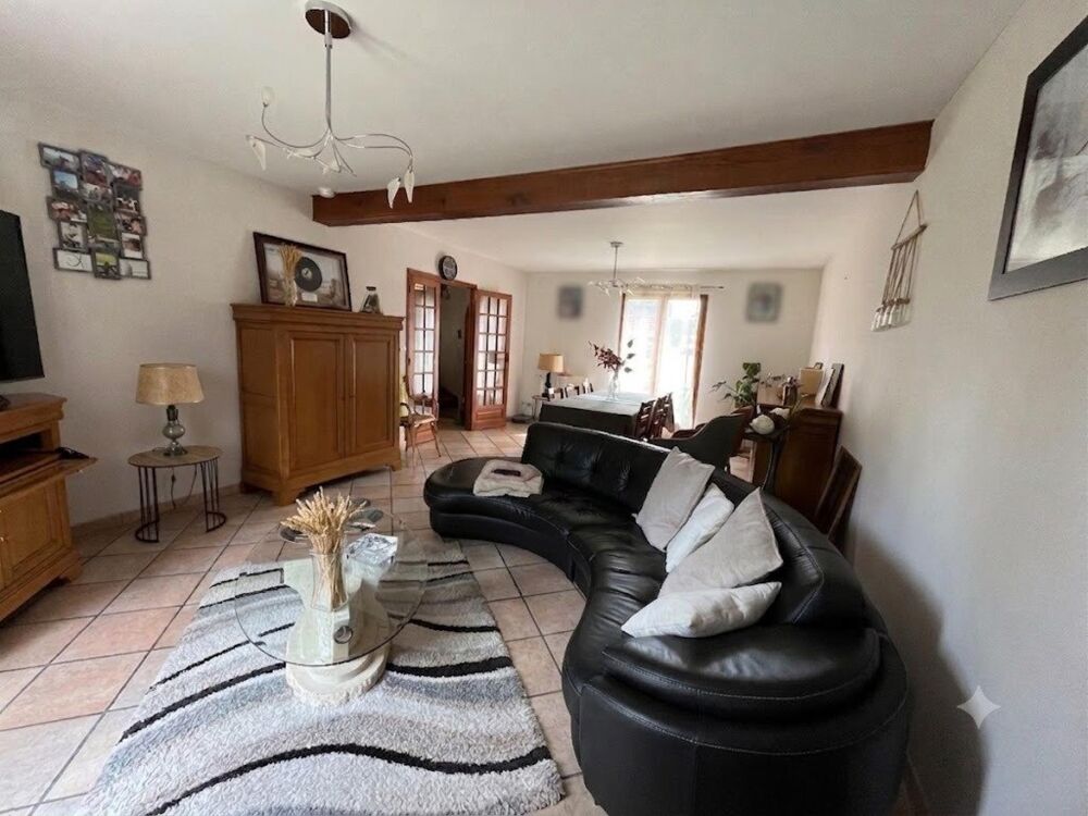 Vente Maison Maison confortable et entretenue , 4 pièces et grand terrain Yvrench