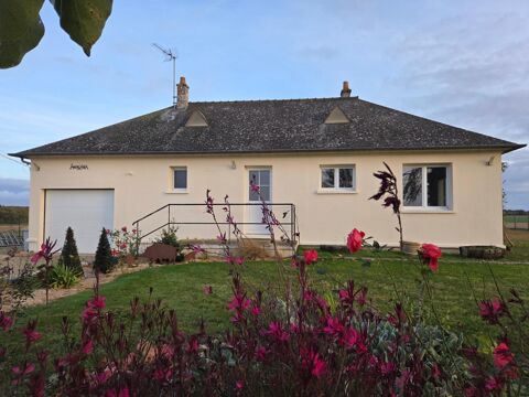   Maison individuelle rnove sur vaste et beau terrain. Maison - 3 pice(s) - 66 m