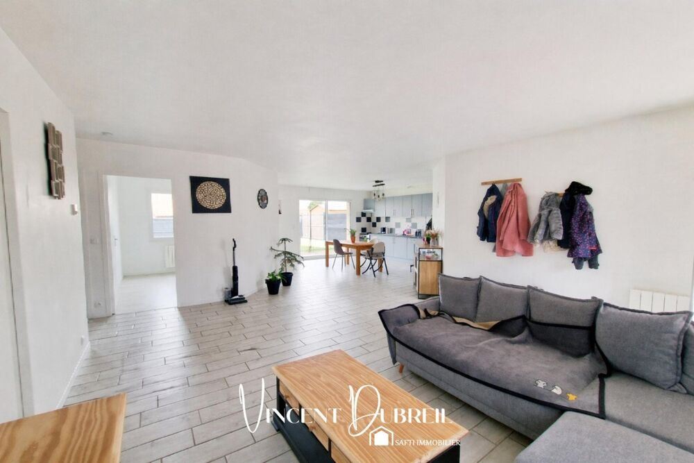 MAISON DE PLAIN PIED AU CALME ET SANS TRAVAUX