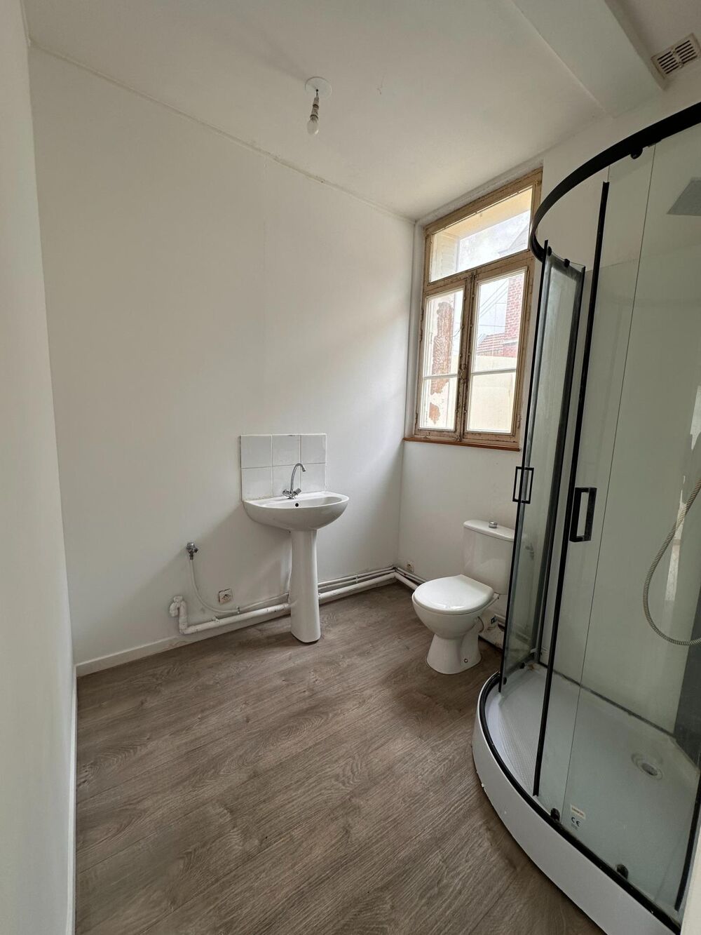 Vente Immeuble IMMEUBLE DE RAPPORT A FINIR DE RENOVER Saint-quentin