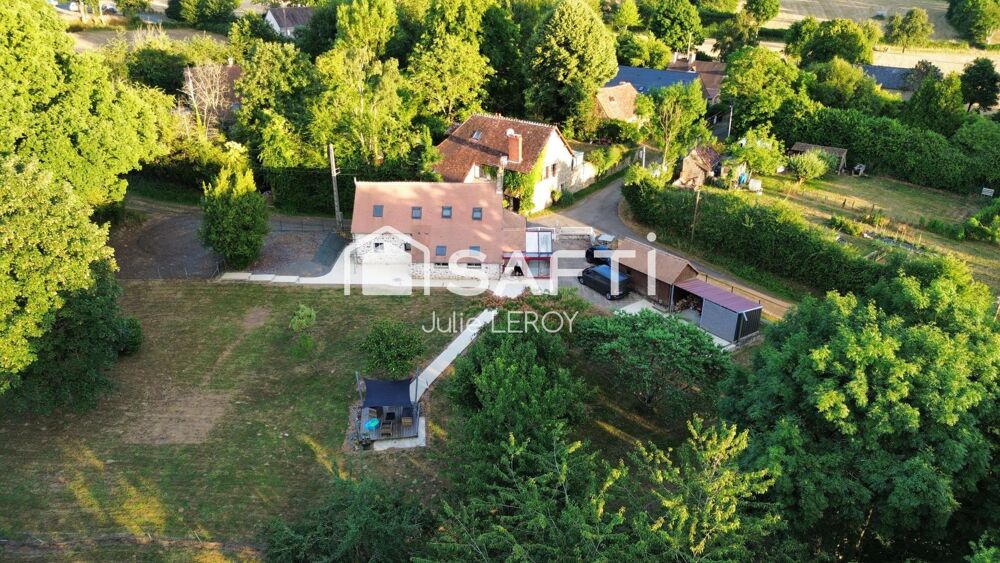 Maison de campagne située à Chemiré-En-Charnie (72540), 5 pièces, 102 m²