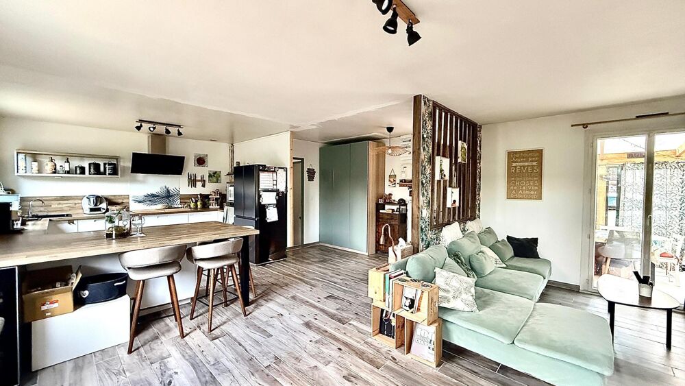 Vente Maison Belle maison familiale de 6 pièces avec 4 chambres située au Mesnil-Aubry. Le mesnil-aubry