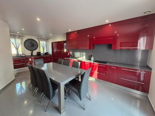  Maison � vendre 15 + pi�ces 471 m�