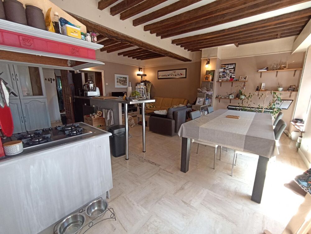 Vente Appartement Très bel Appartement 5P Poutres Apparentes Résidence Très Recherchée Boissy-l'aillerie