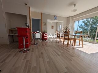  Maison à vendre 9 pièces 205 m²