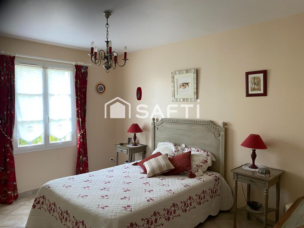 à vendre  Maison Loix (17111)
