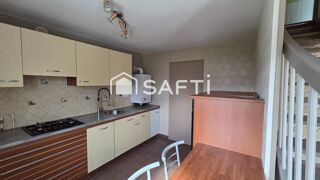  Maison  vendre 6 pices 82 m