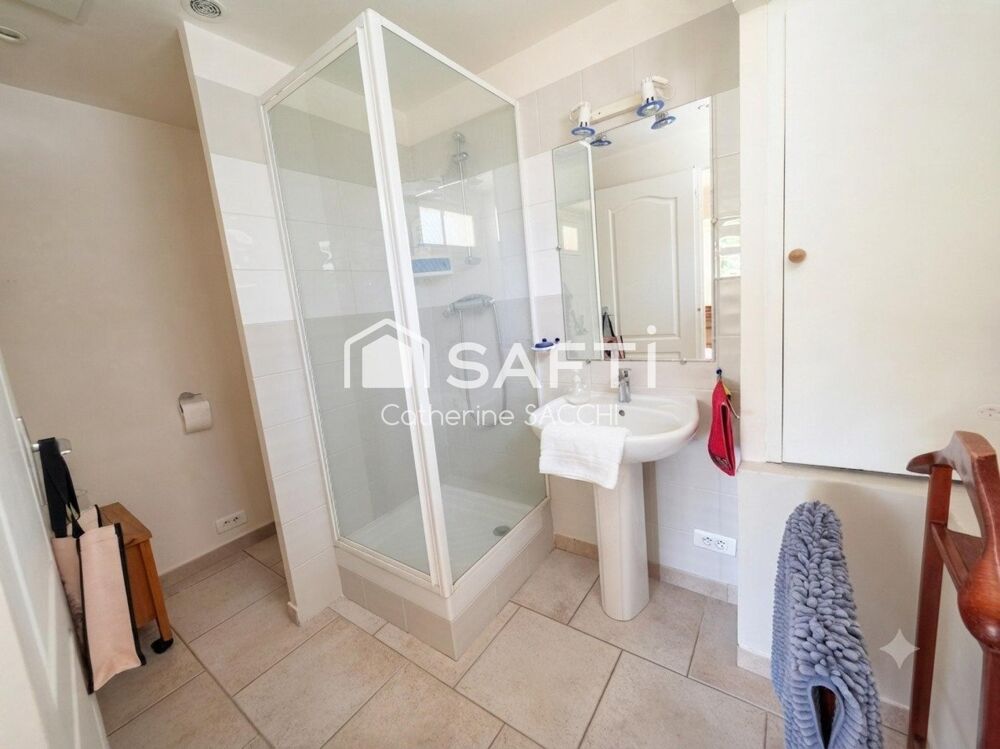 à vendre  Maison Saint-Raphaël (83700)