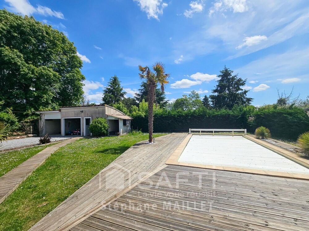 Maison familiale avec piscine au calme