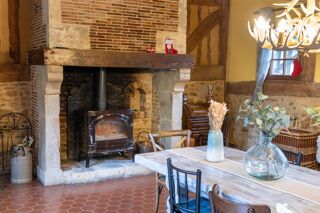  Propriété/château à vendre 7 pièces 223 m²