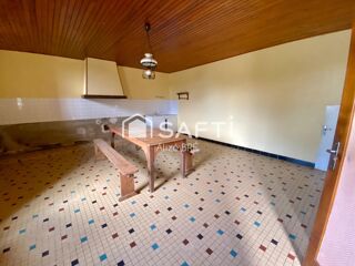  Maison � vendre 12 pi�ces 225 m�