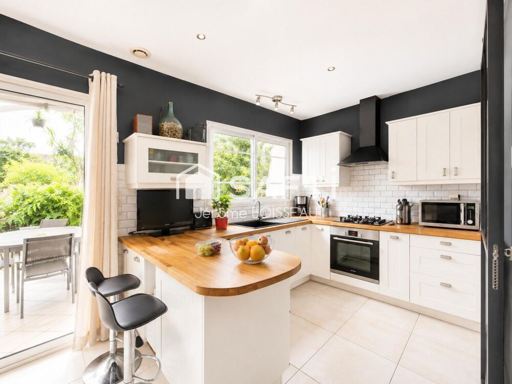 maison moderne, sans travaux, à deux pas des commodités