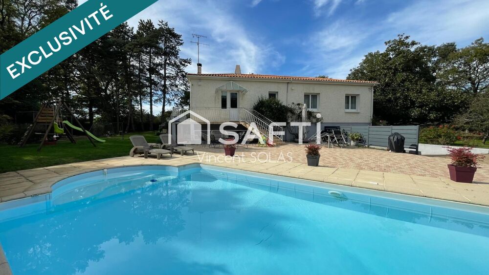 Maison sur Sous-Sol de 158m² - 5 Chambres - 2 SDE - Hors Lotissement - Piscine - Jardin - Garage