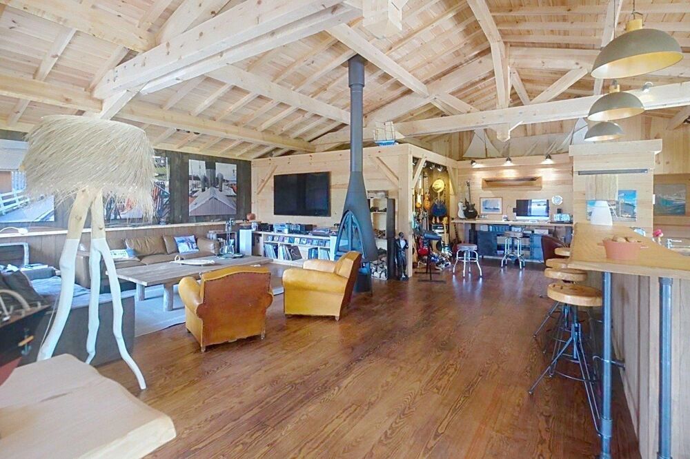 Maison bois dexception proche du Bassin