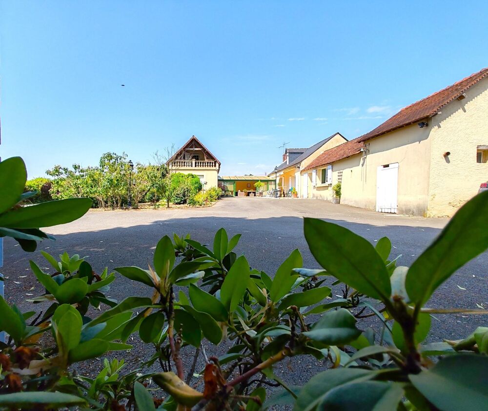 Vente Maison Propriété rurale de charme et son étang , au coeur de la nature ! Bauge-en-anjou