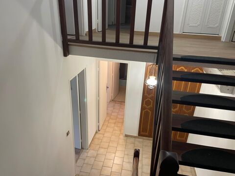   Appartement rare sur deux niveaux traversants. Appartement - 4 pice(s) - 113 m