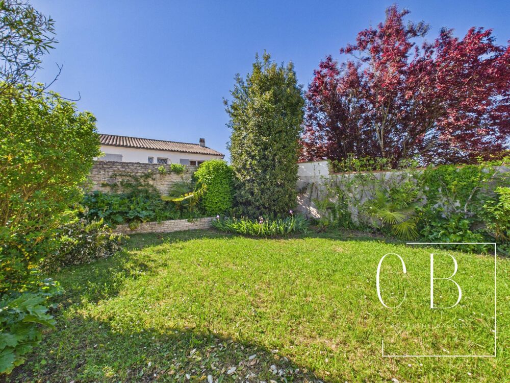 � vendre  Maison Saint-Martin-de-R� (17410)