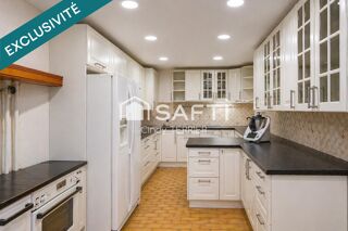  Maison à vendre 7 pièces 215 m²