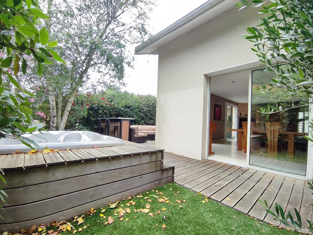 Vente Maison Maison familiale 5 pièces 150 m² - PESSAC (33600) Pessac