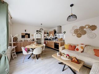 Vente Appartement Vichy centre : T3 65m² rénové avec cour privative Vichy
