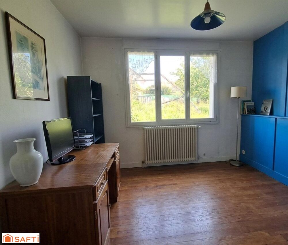 Maison individuelle de type 5, sur sous-sol total.