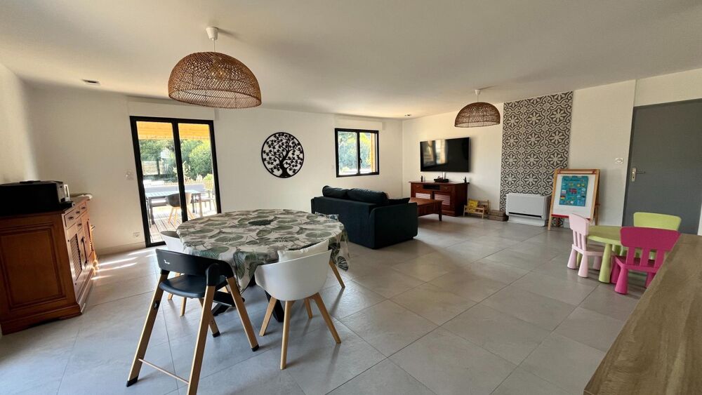 Vente Maison Maison de plain pied aux belles prestations Pluvigner